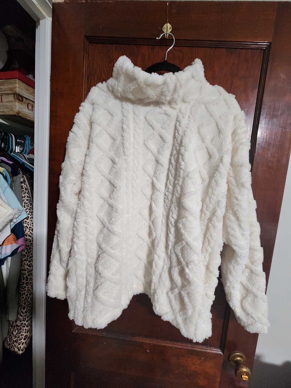 Eddie Bauer Women's NWOT Ultrasoft Quest Cable Fleece Mock Neck  Ivory XXL